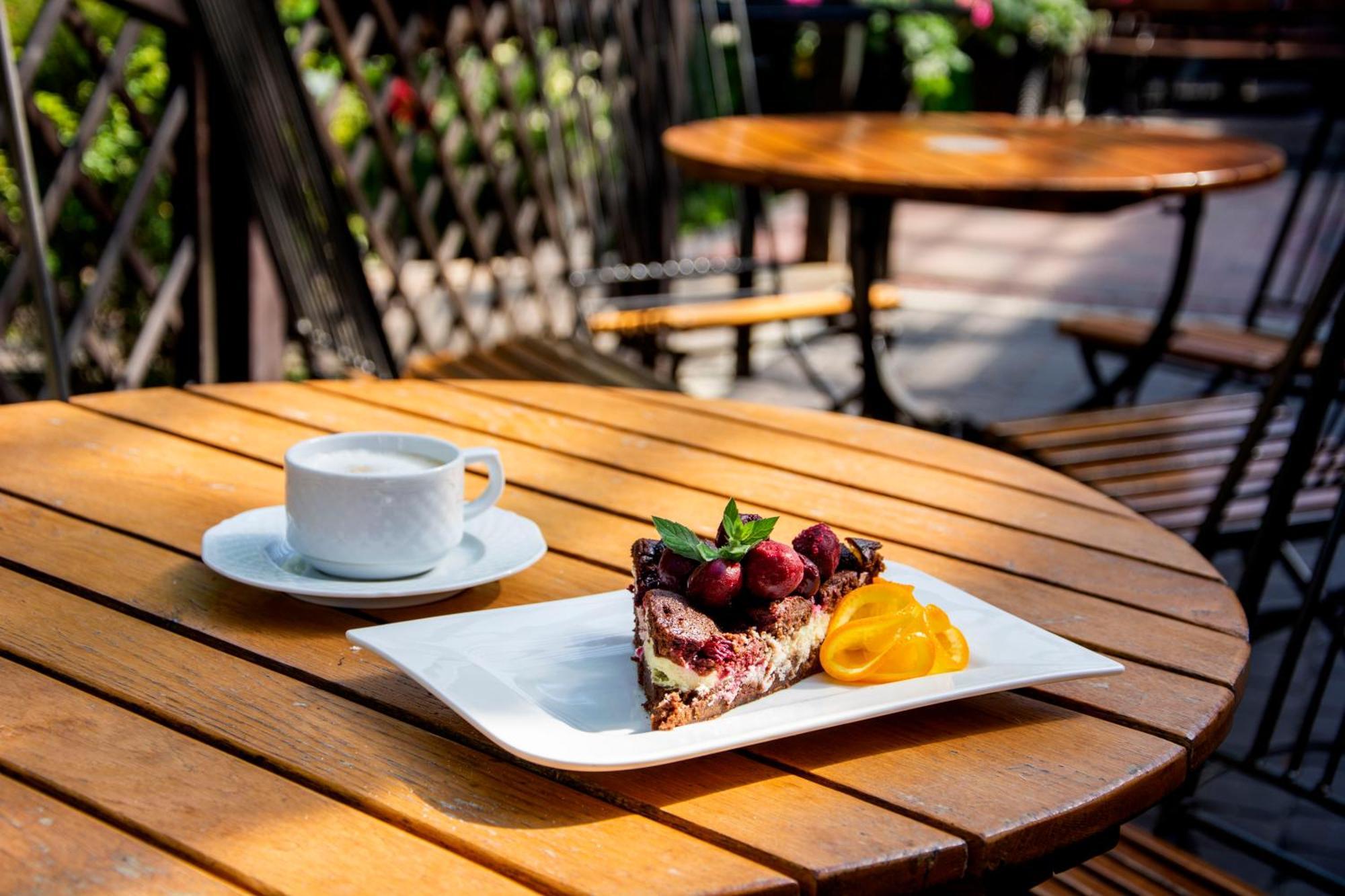 Bed and Breakfast Savoy Spała Exteriér fotografie