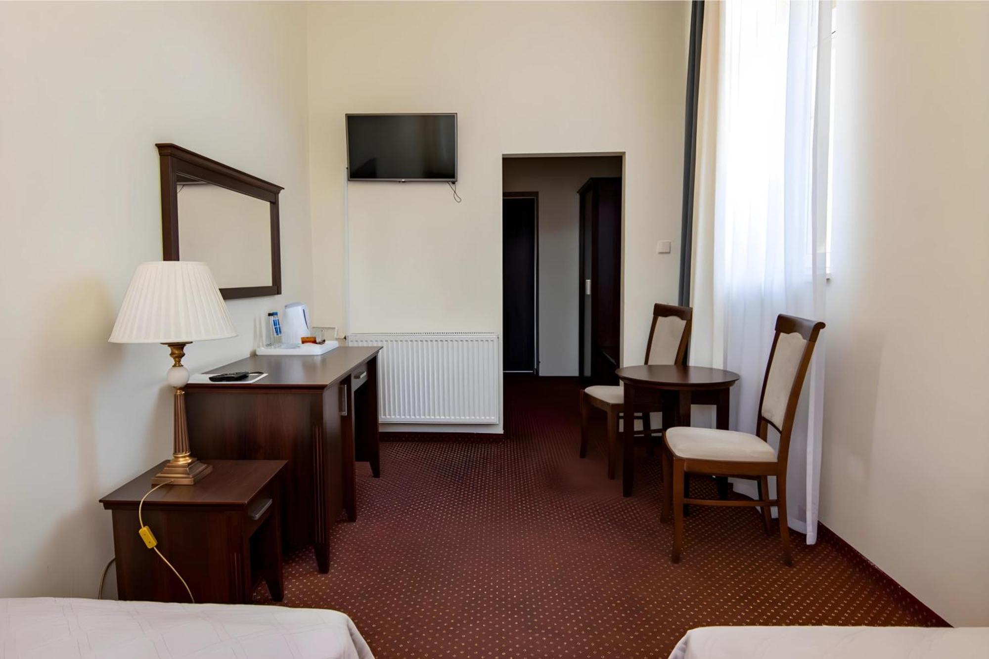 Bed and Breakfast Savoy Spała Exteriér fotografie